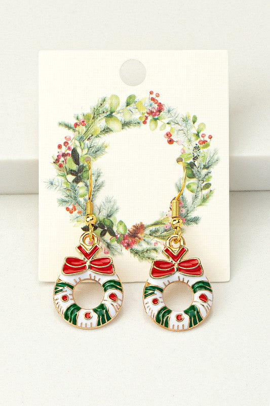 Small Christmas wreath drop earrings
